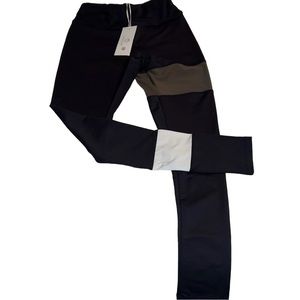 NEW‎ Tully Lou leggings colorway black white army size XS log(77A)